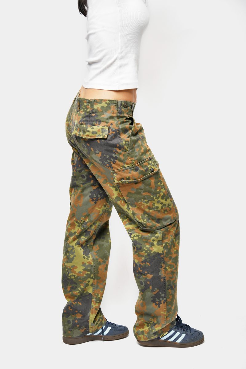 Vintage cargo pants women